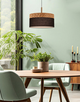 Lampa wisząca z abażurem Orto czarno-drewniana do salonu E27